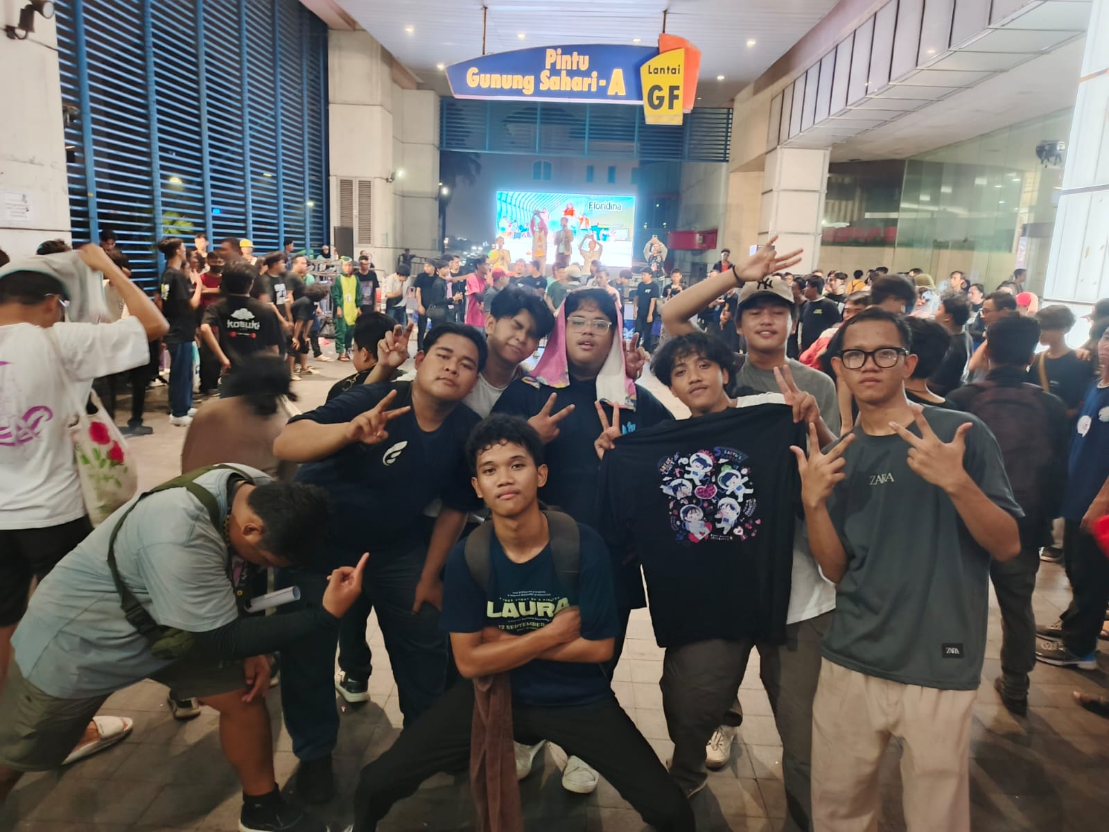 Fan Meeting